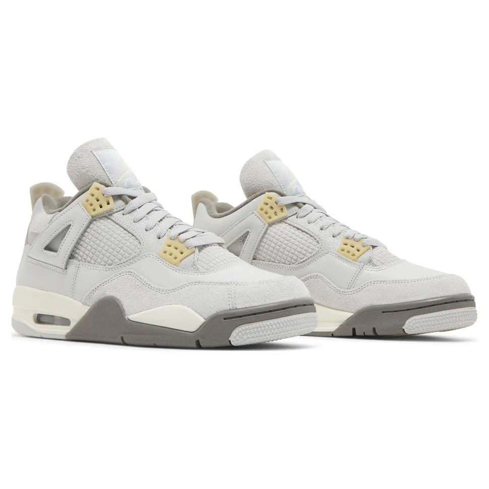 AIR JORDAN 4 RETRO SE CRAFT PHOTON DUST