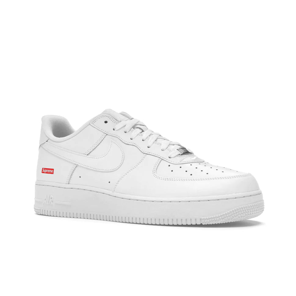 NIKE X SUPREME AIR FORCE 1 LOW WHITE BOX LOGO