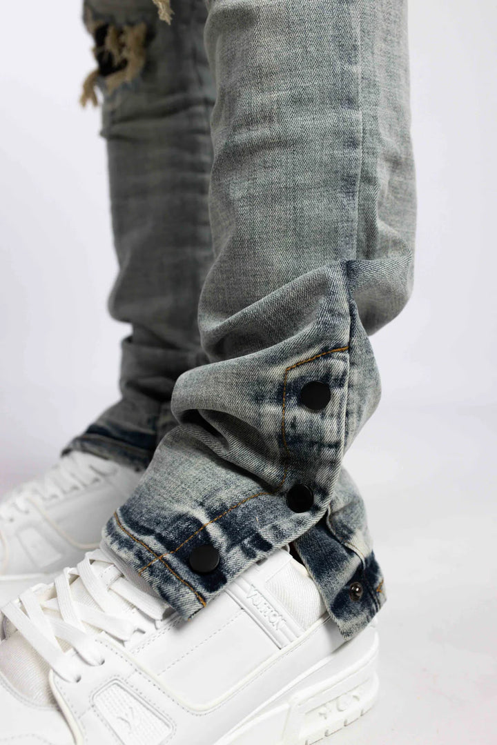 BUTTON RIPPED DENIM JEANS