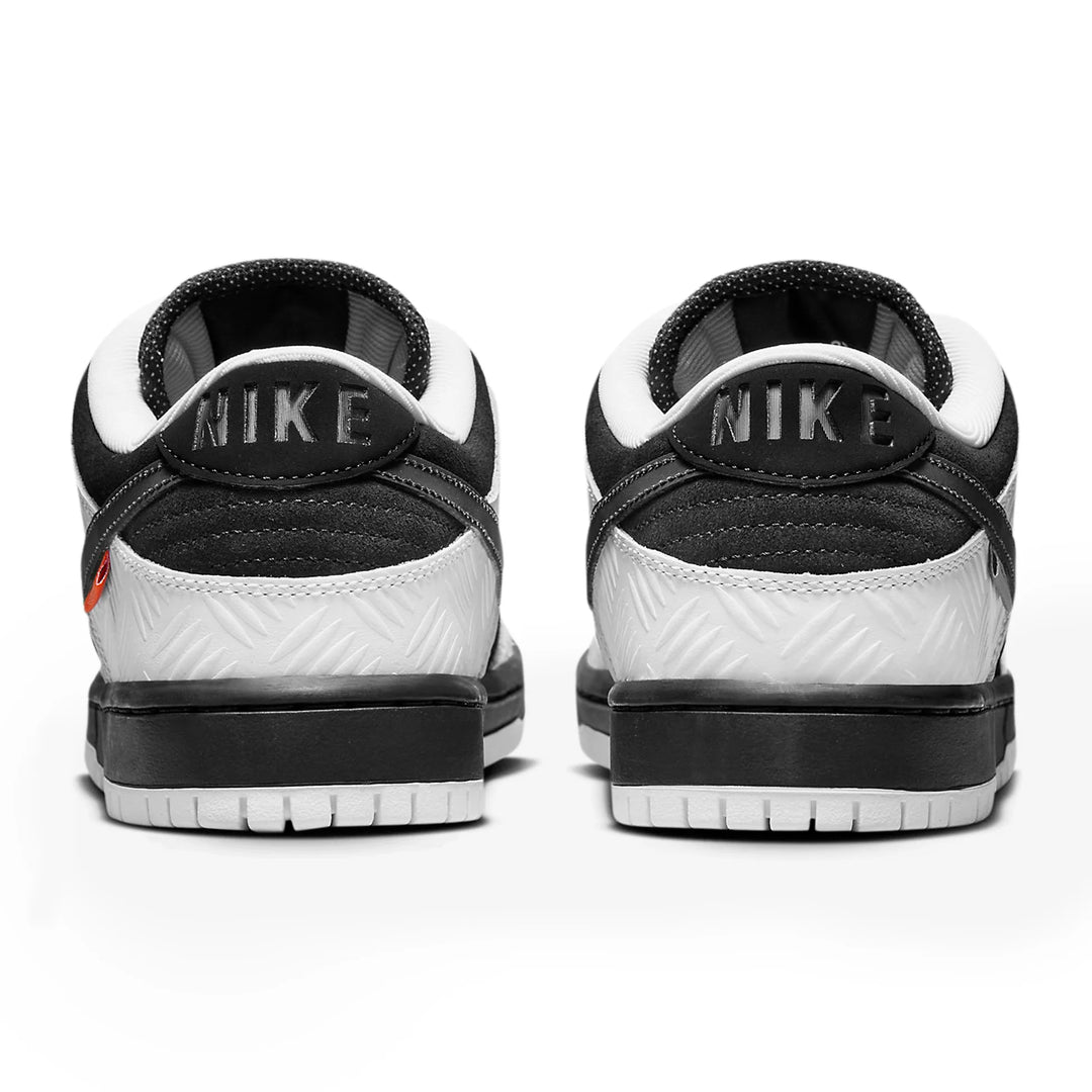 Tightbooth X Nike SB Dunk Low Black White