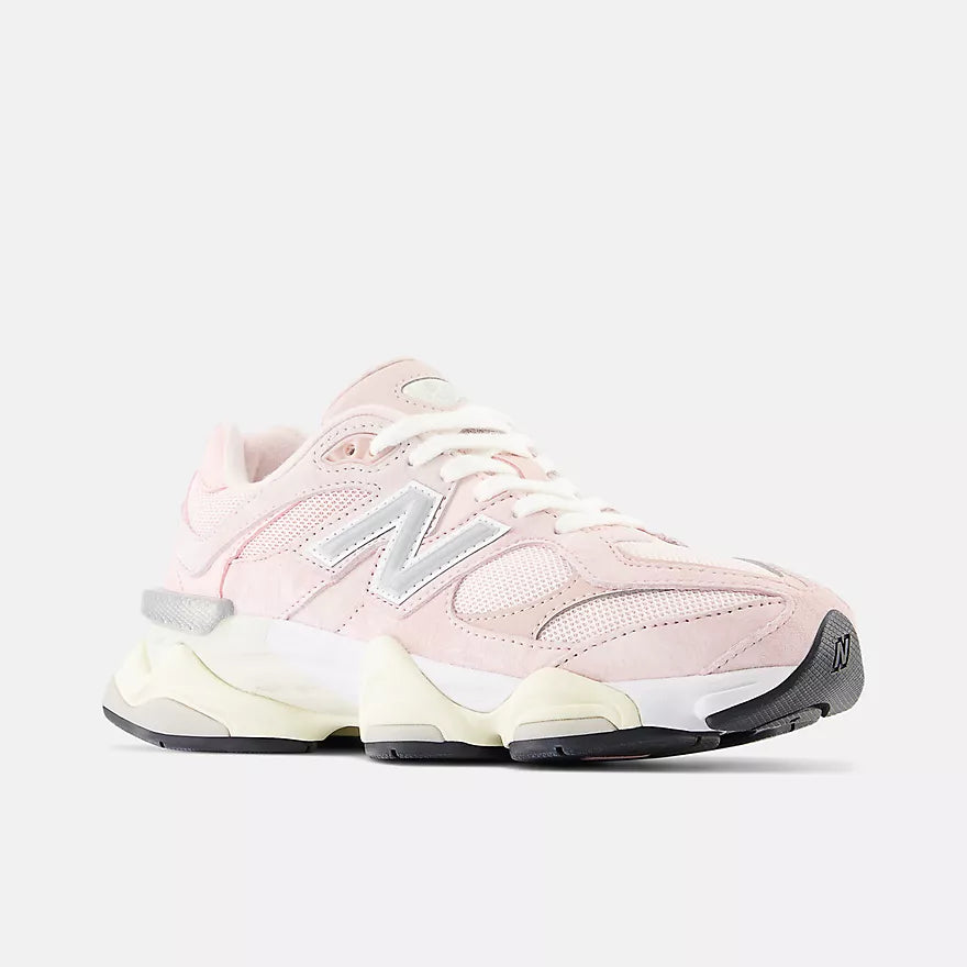 New Balance 9060 Crystal pink