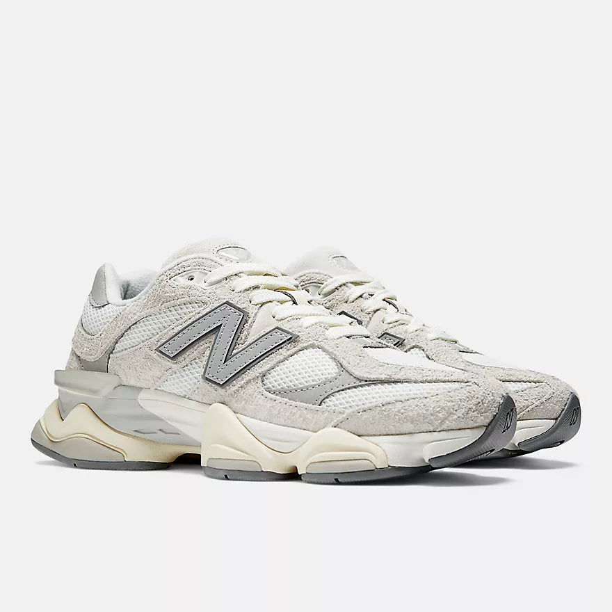 New Balance 9060 Sea Salt